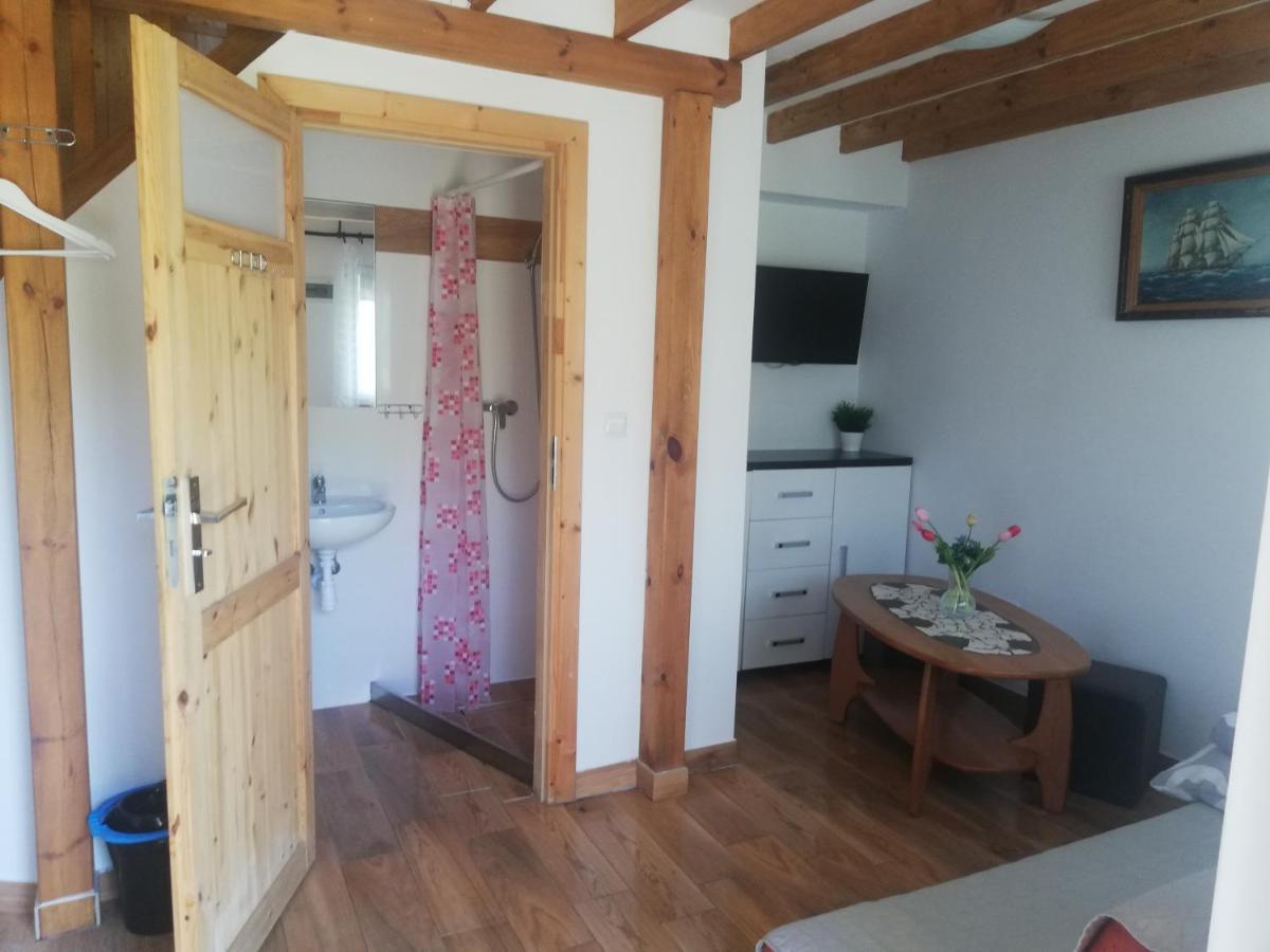 Bosman Pokoje Goscinne Mielenko Exterior foto